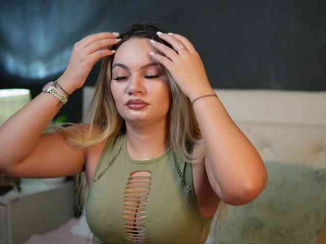 DaliaParis webcam