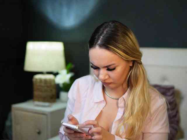DaliaParis webcam