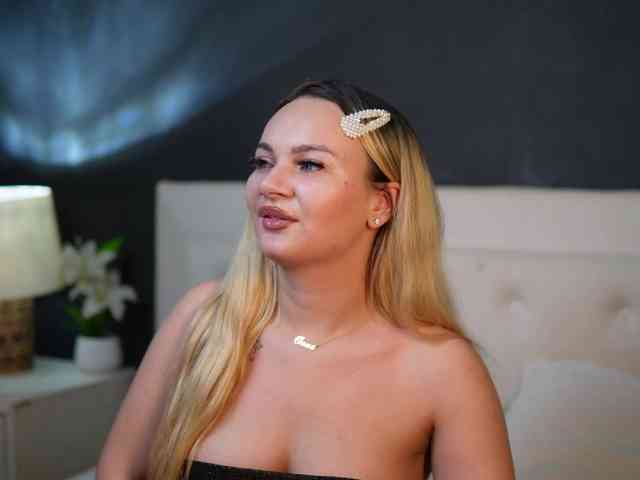 DaliaParis webcam