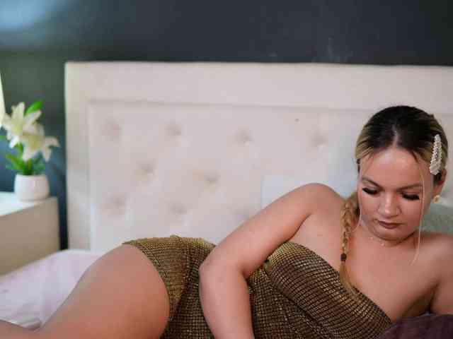 DaliaParis Live Webcam on BongaCams
