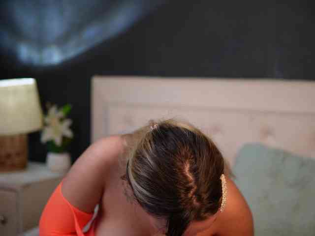 DaliaParis webcam