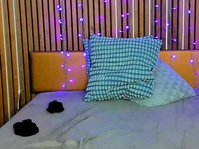 AshleyNova live cam on BongaCams