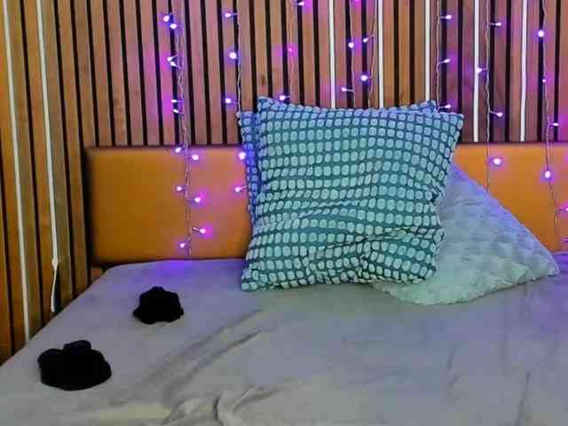 AshleyNova webcam