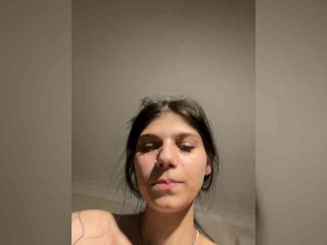 Miranda482 webcam