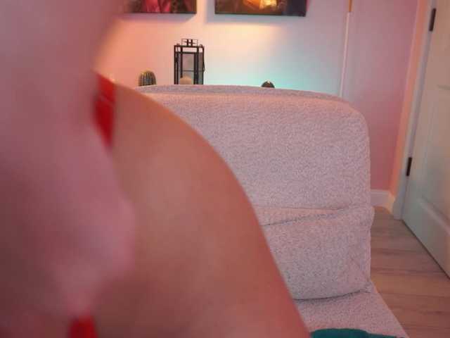 OlyviaDelight's BongaCams show and profile