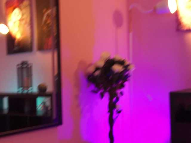 OlyviaDelight live cam on BongaCams