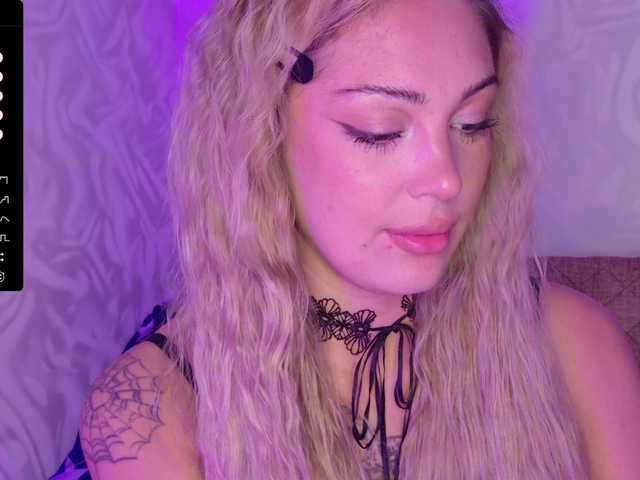 AleksaCandy live cam