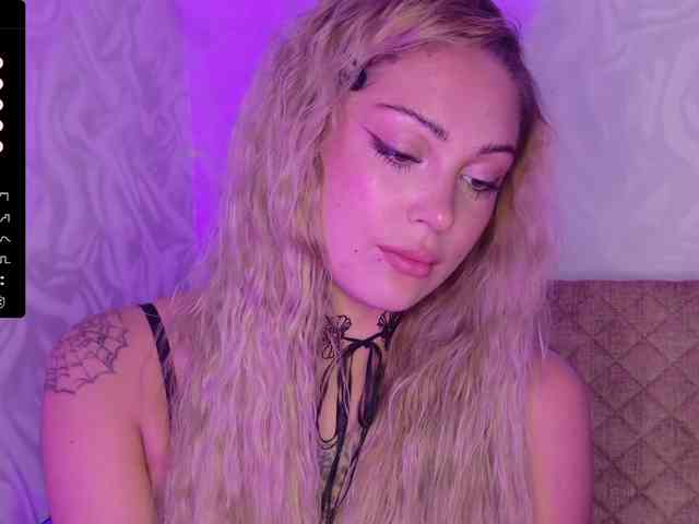 AleksaCandy webcam