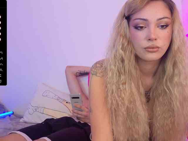 AleksaCandy webcam