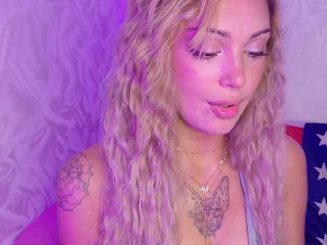 AleksaCandy webcam