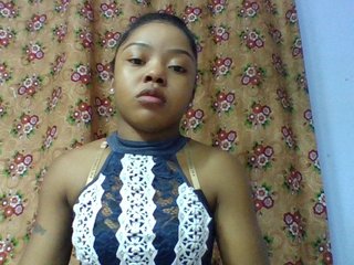 Elysa7's Live Webcam