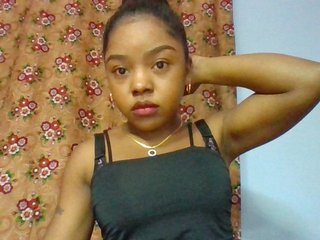 Elysa7's Live Webcam