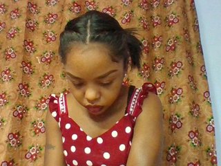 Elysa7's Live Webcam