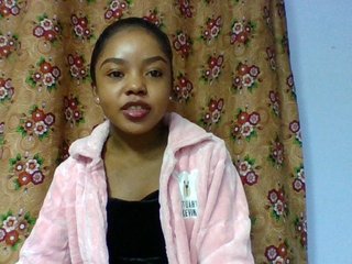 Elysa7's Live Webcam