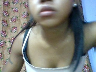 Elysa7's Live Webcam