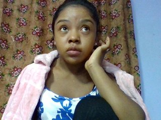 Elysa7's Live Webcam