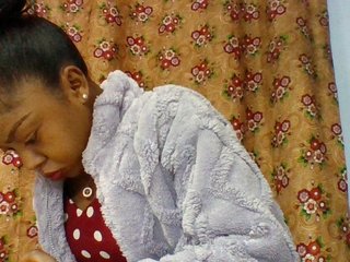 Elysa7's Live Webcam