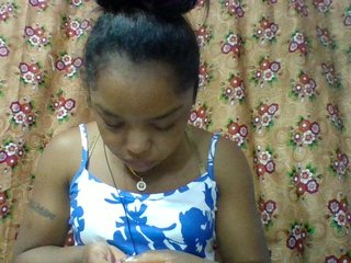 Elysa7's Live Webcam
