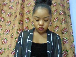 Elysa7's Live Webcam
