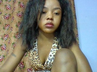 Elysa7's Live Webcam