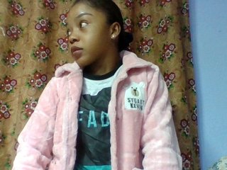 Elysa7's Live Webcam