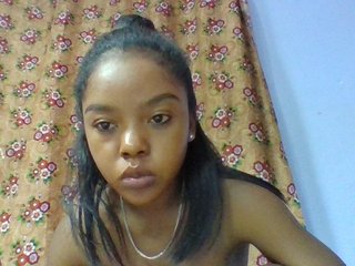 Elysa7's Live Webcam