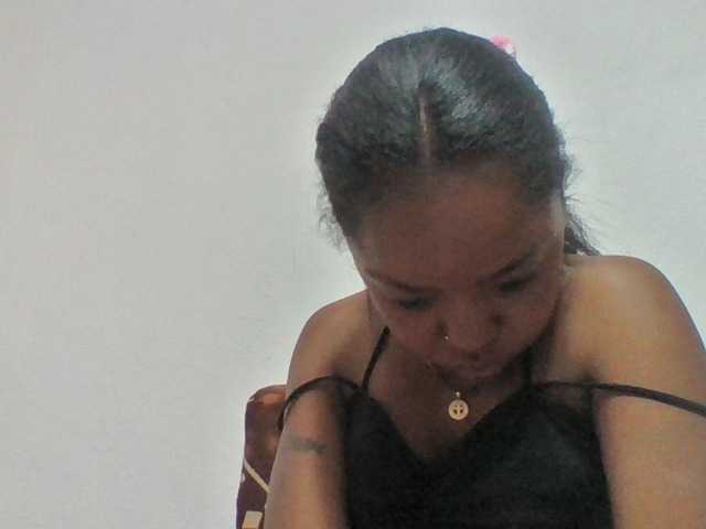 Elysa7 live cam on BongaCams