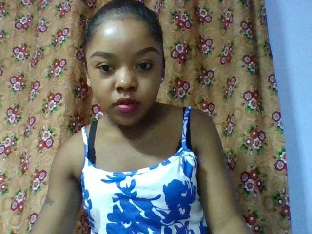 Elysa7 live cam on BongaCams