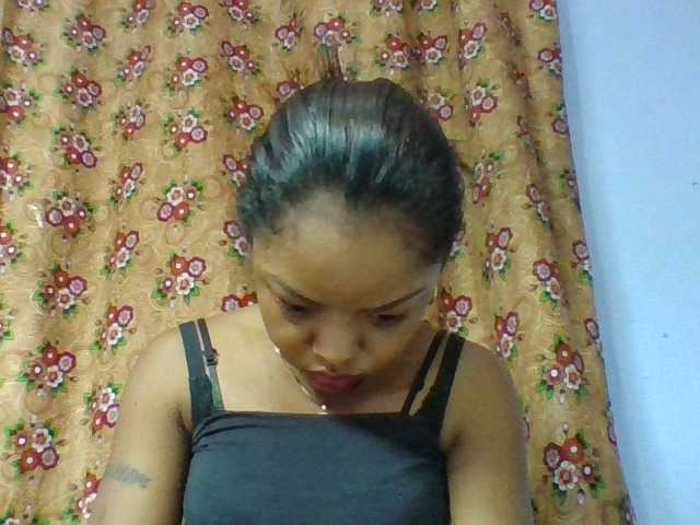 Elysa7 live cam on BongaCams
