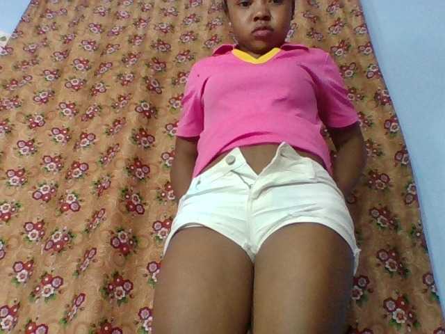 Elysa7 live cam on BongaCams