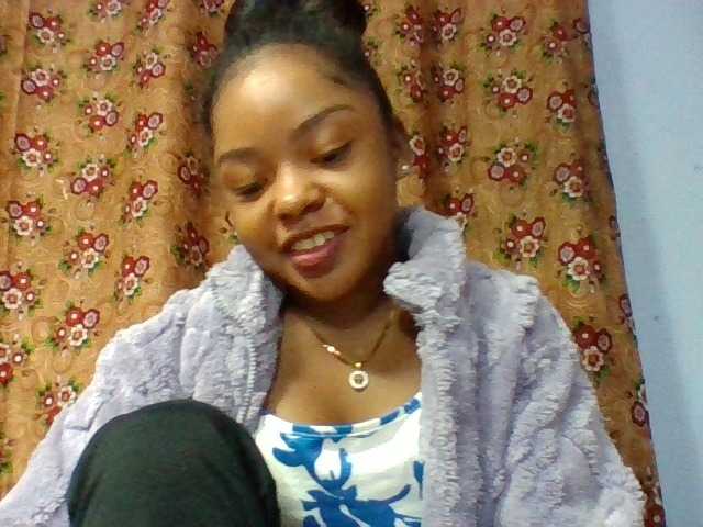 Elysa7 live cam on BongaCams