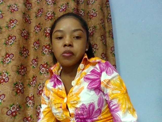 Elysa7 live cam on BongaCams