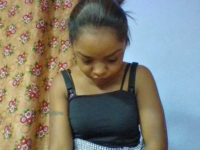Elysa7 live cam on BongaCams