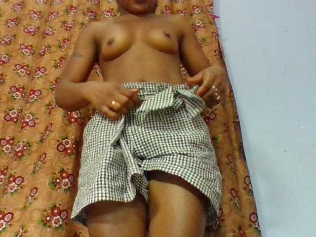 Elysa7 live cam on BongaCams