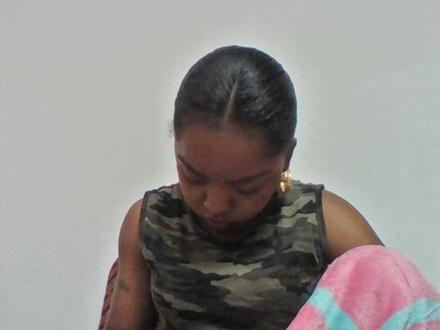 Elysa7 live cam on BongaCams