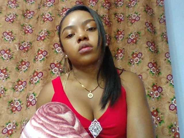 Elysa7 live cam on BongaCams