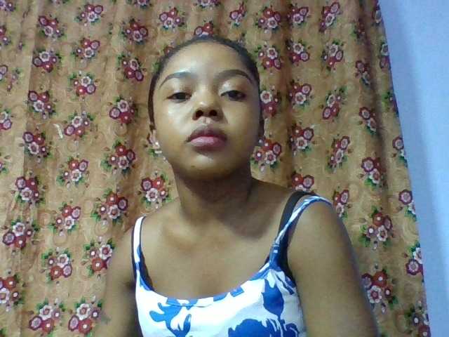 Elysa7 live cam on BongaCams