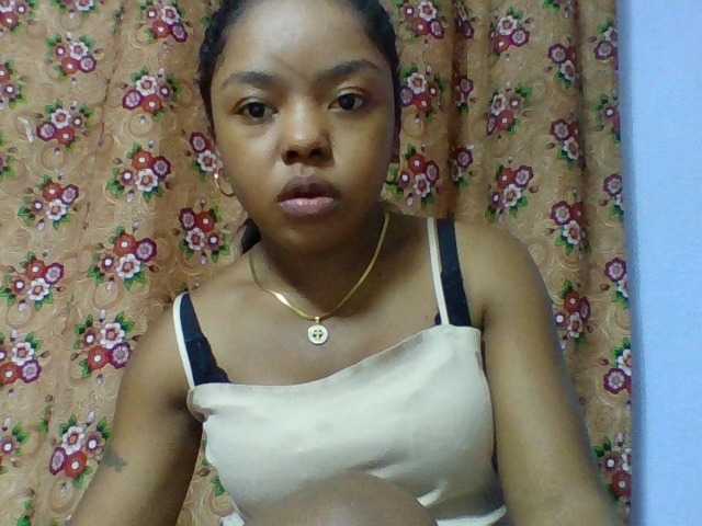 Elysa7 live cam on BongaCams
