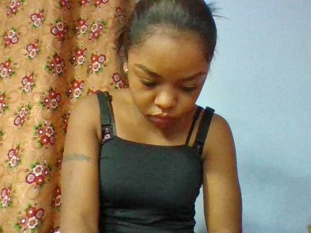 Elysa7 live cam on BongaCams