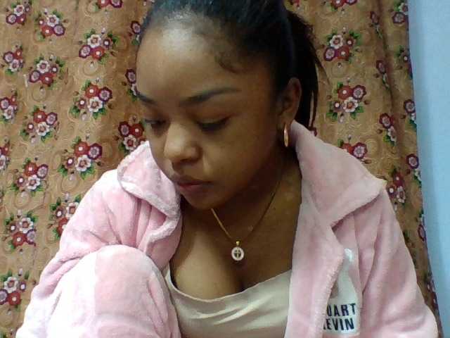Elysa7 live cam on BongaCams
