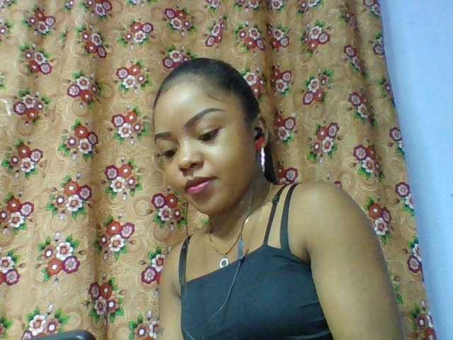 Elysa7 live cam on BongaCams