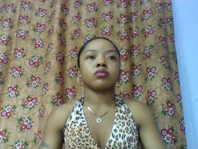 Elysa7 live cam on BongaCams