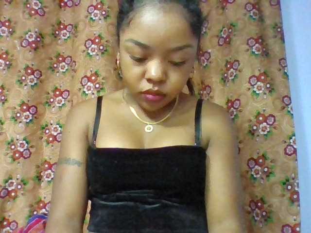 Elysa7 live cam on BongaCams