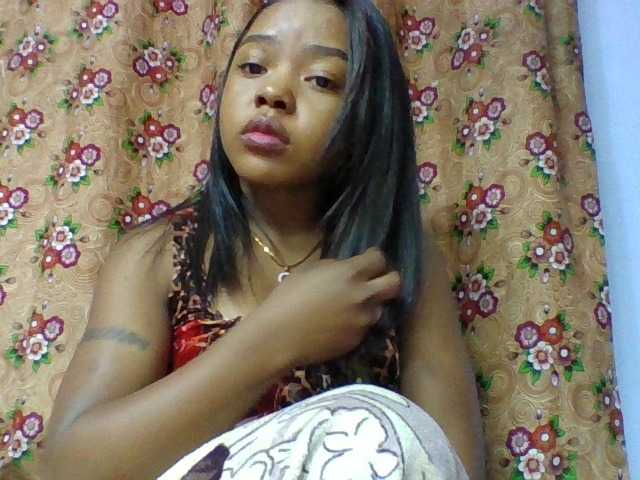 Elysa7 live cam on BongaCams