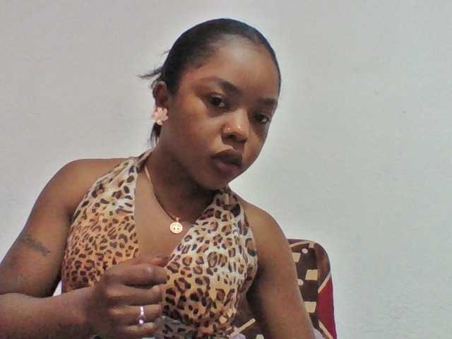 Elysa7 live cam on BongaCams