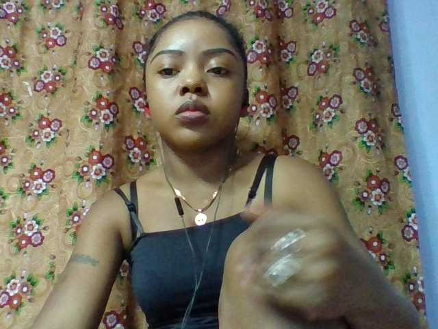 Elysa7 live cam on BongaCams