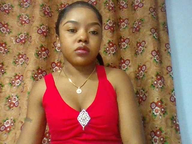 Elysa7 live cam on BongaCams