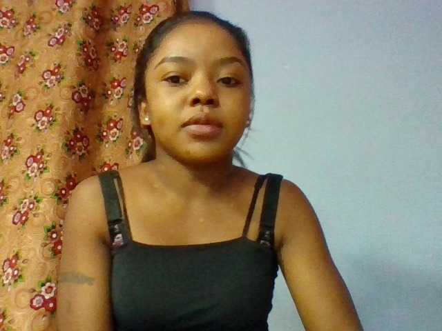 Elysa7 live cam on BongaCams