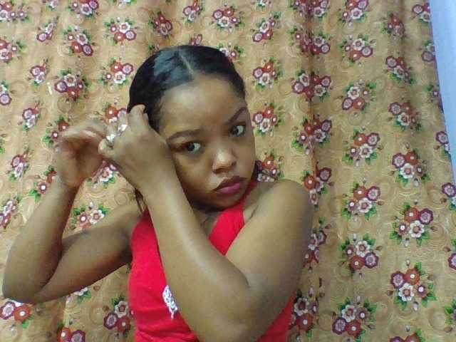 Elysa7 live cam on BongaCams