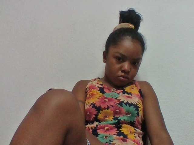 Elysa7 live cam on BongaCams